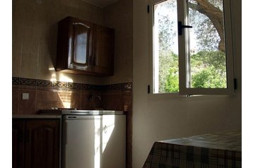 Montenegro Privát Utjeha, Exterieur